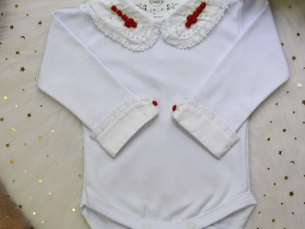 Confira as tendências em bodies femininos bordados para saídas de maternidade!
